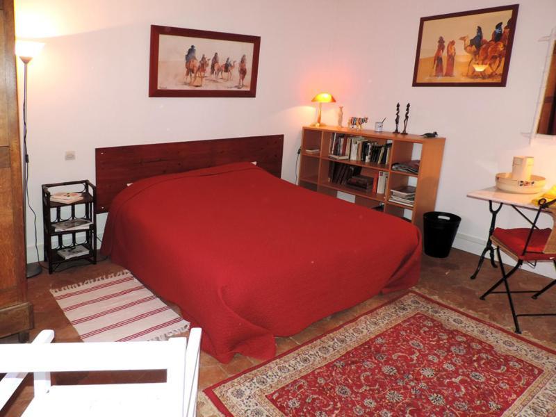 Chambre D'Hotes Rue Des Fougeres Panzió Louviers Kültér fotó